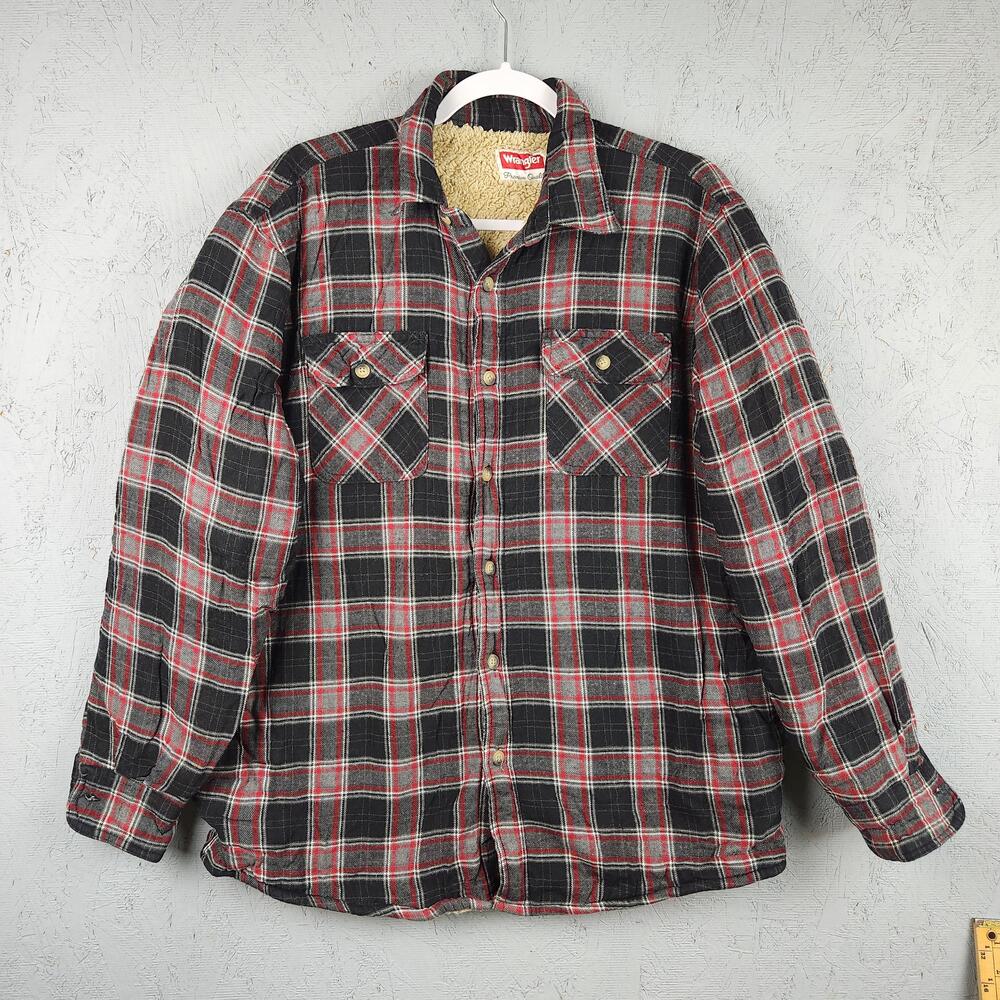 Wrangler Jacket Mens Large Black Red Plaid Sherpa Fleece Lined Flannel Shacket